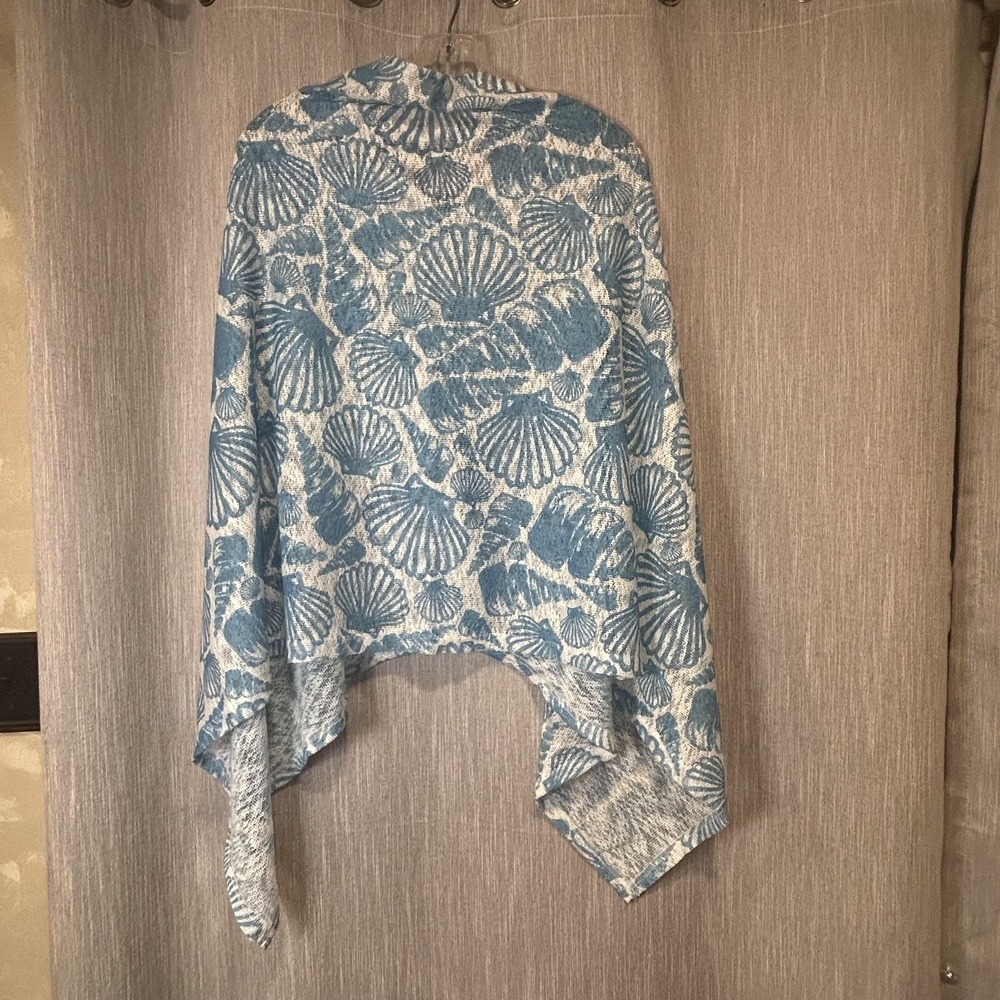 Top It Off Cape Sweater Womens One Size Blue Seashell Open Knit Beach Poncho